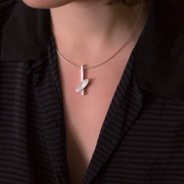 Bar Pendant Bourn Mother of Pearl